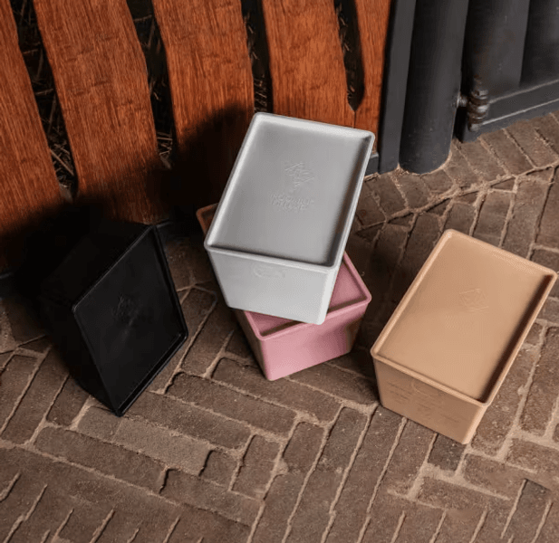 Grooming Deluxe Horsefeed Box with Lid